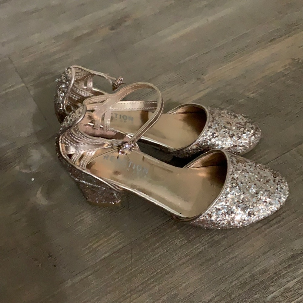 Girls reaction heels